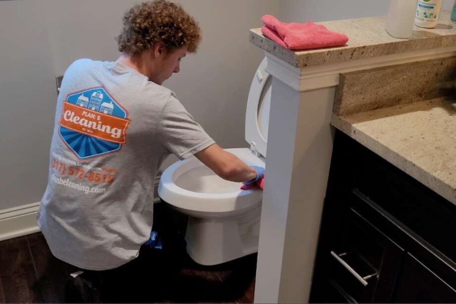 townhouse bathroom cleaning {{brizy_dc_image_alt entityId=