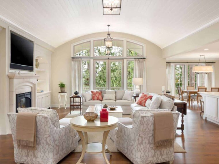 Cleaning services by our trained experts